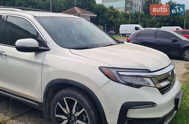 Позашляховик / Кросовер Honda Pilot 2018 в Вишгороді