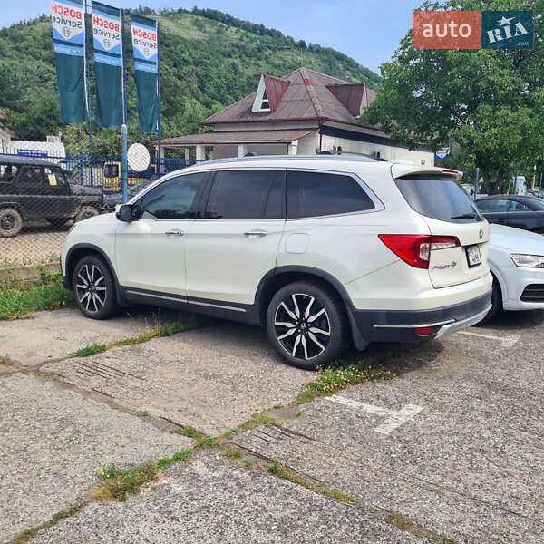 Внедорожник / Кроссовер Honda Pilot 2018 в Вышгороде