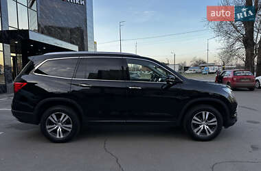 Внедорожник / Кроссовер Honda Pilot 2017 в Киеве