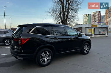 Внедорожник / Кроссовер Honda Pilot 2017 в Киеве