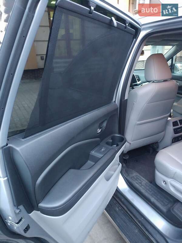 Внедорожник / Кроссовер Honda Pilot 2017 в Ивано-Франковске фото 23 Внедорожник / Кроссовер Honda Pilot 2017 в Ивано-Франковске