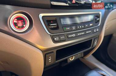 Внедорожник / Кроссовер Honda Pilot 2017 в 