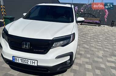 Внедорожник / Кроссовер Honda Pilot 2021 в 