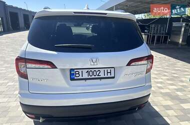 Внедорожник / Кроссовер Honda Pilot 2021 в 