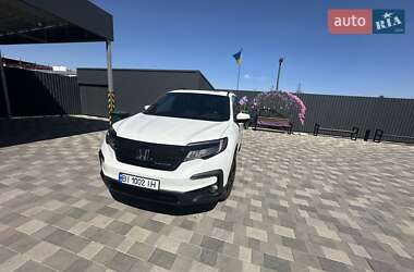 Внедорожник / Кроссовер Honda Pilot 2021 в 
