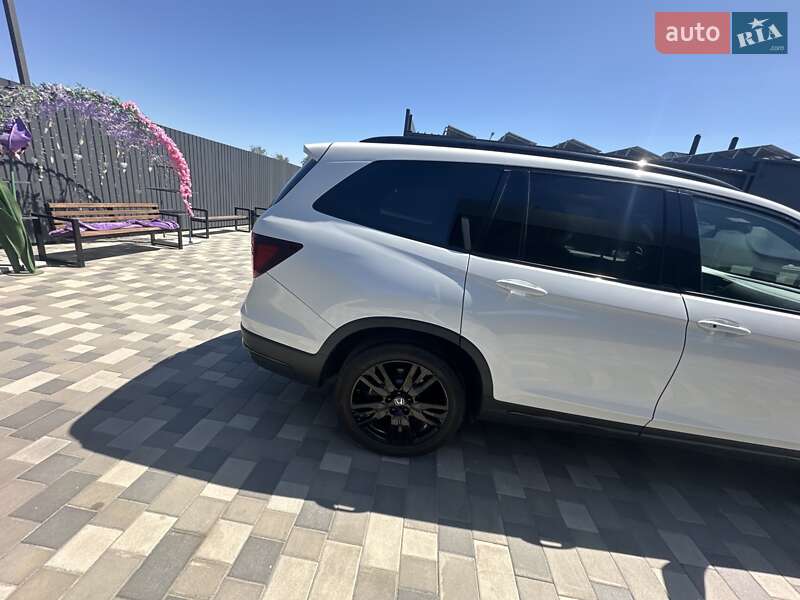 Внедорожник / Кроссовер Honda Pilot 2021 в Полтаве