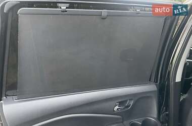 Позашляховик / Кросовер Honda Pilot 2018 в 