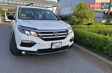 Внедорожник / Кроссовер Honda Pilot 2018 в Киеве