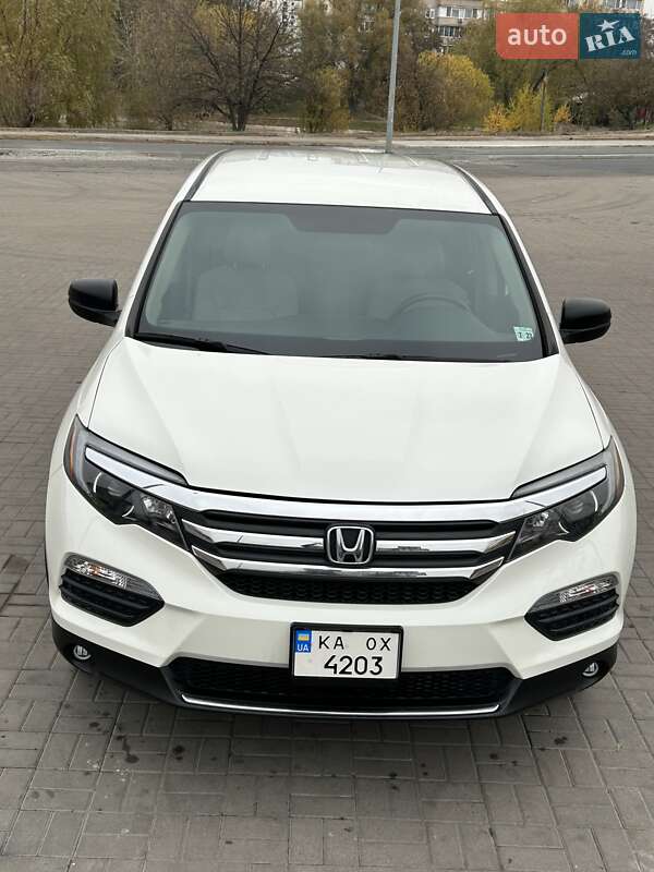 Позашляховик / Кросовер Honda Pilot 2018 в Києві