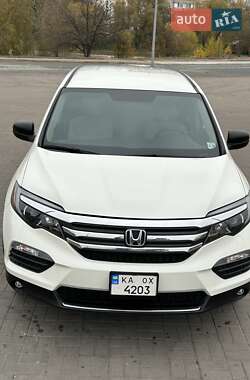 Внедорожник / Кроссовер Honda Pilot 2018 в 