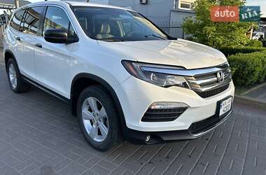 Внедорожник / Кроссовер Honda Pilot 2018 в 