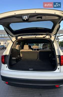 Внедорожник / Кроссовер Honda Pilot 2018 в 