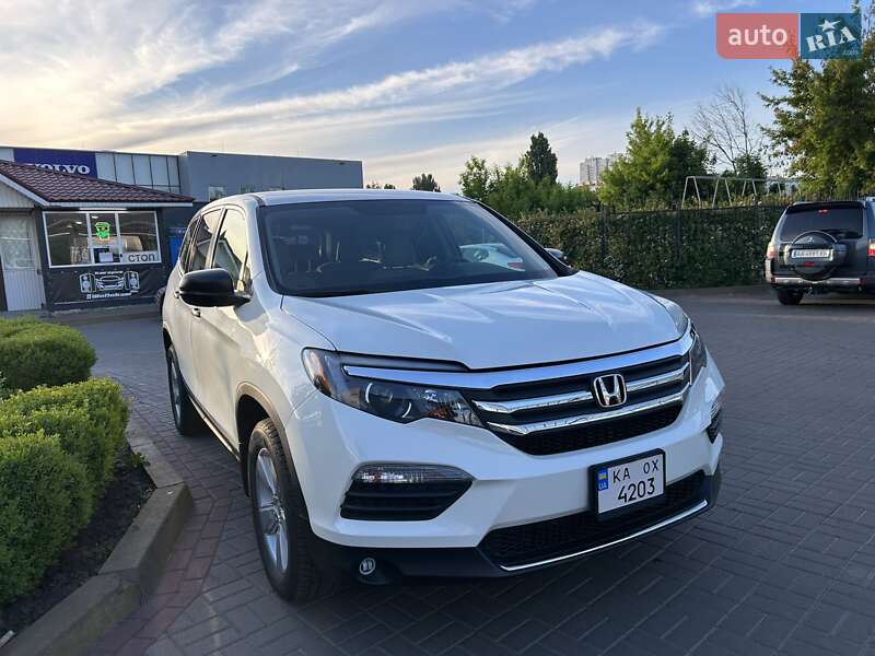 Позашляховик / Кросовер Honda Pilot 2018 в Києві