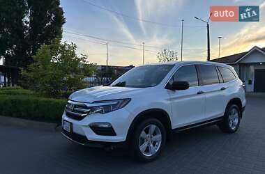 Внедорожник / Кроссовер Honda Pilot 2018 в 
