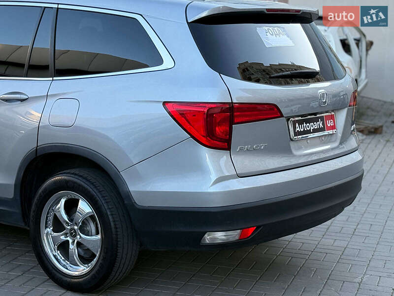 Внедорожник / Кроссовер Honda Pilot 2016 в Одессе