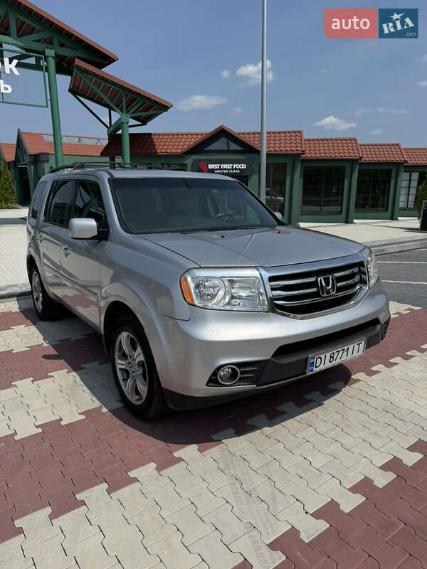 Внедорожник / Кроссовер Honda Pilot 2012 в Ирпене