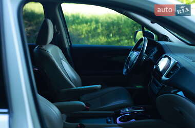 Внедорожник / Кроссовер Honda Pilot 2017 в 
