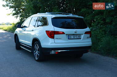 Внедорожник / Кроссовер Honda Pilot 2017 в 