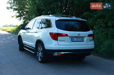 Внедорожник / Кроссовер Honda Pilot 2017 в 
