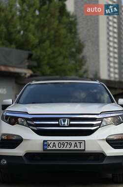 Внедорожник / Кроссовер Honda Pilot 2017 в 