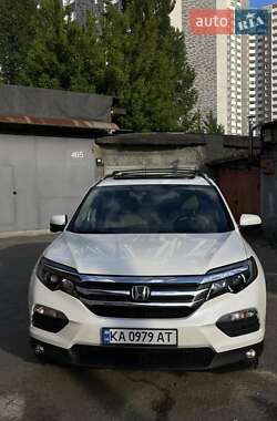 Внедорожник / Кроссовер Honda Pilot 2017 в 