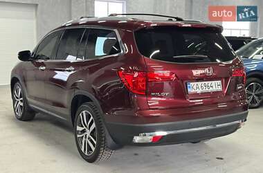 Внедорожник / Кроссовер Honda Pilot 2018 в 