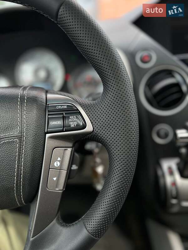 Внедорожник / Кроссовер Honda Pilot 2014 в Киеве