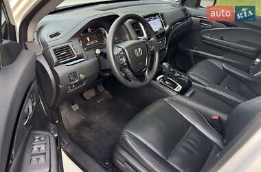 Внедорожник / Кроссовер Honda Pilot 2017 в 
