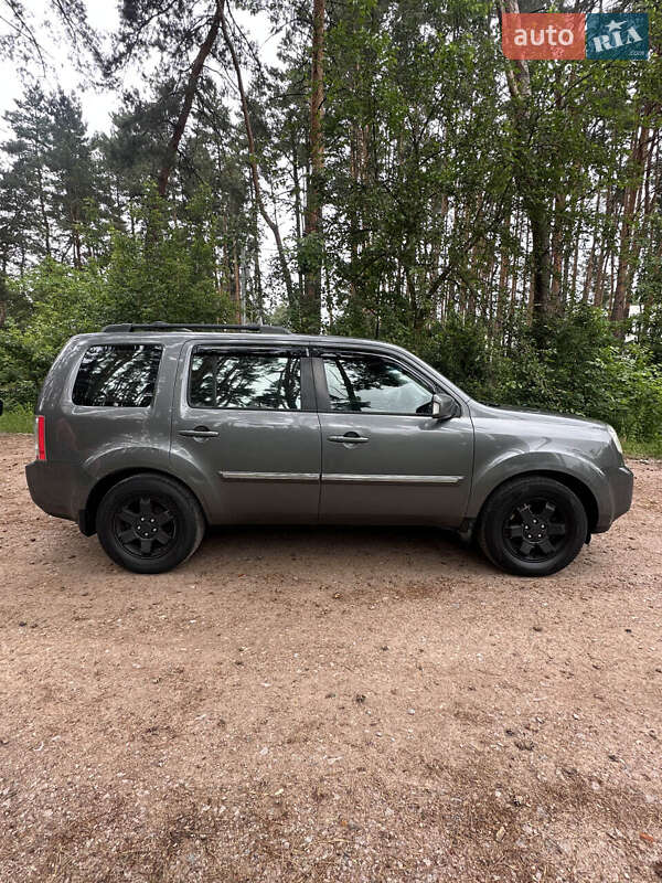 Позашляховик / Кросовер Honda Pilot 2008 в Білогородці