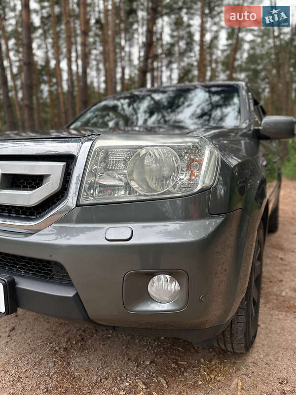 Позашляховик / Кросовер Honda Pilot 2008 в Білогородці