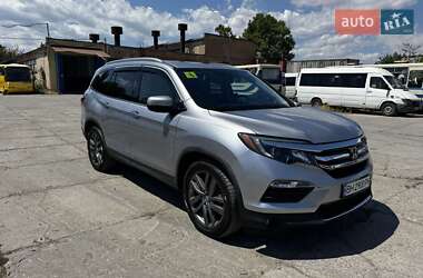 Внедорожник / Кроссовер Honda Pilot 2017 в 