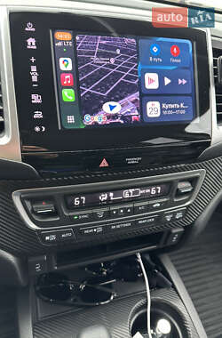 Внедорожник / Кроссовер Honda Pilot 2018 в 
