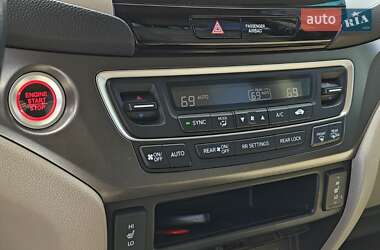 Внедорожник / Кроссовер Honda Pilot 2017 в 