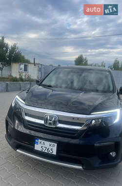 Внедорожник / Кроссовер Honda Pilot 2020 в 