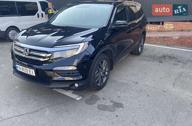 Внедорожник / Кроссовер Honda Pilot 2017 в 