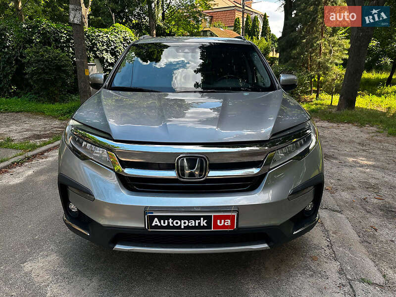 Внедорожник / Кроссовер Honda Pilot 2019 в Киеве