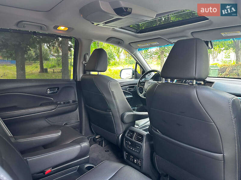 Внедорожник / Кроссовер Honda Pilot 2019 в Киеве