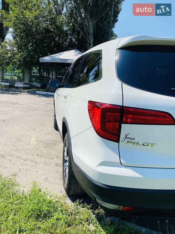 Внедорожник / Кроссовер Honda Pilot 2018 в Кременчуге