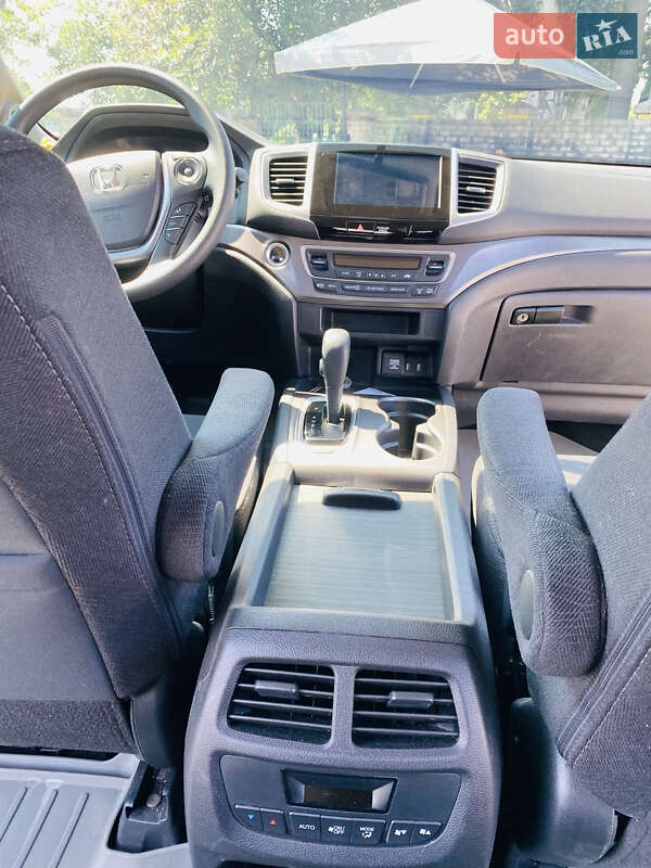 Внедорожник / Кроссовер Honda Pilot 2018 в Кременчуге