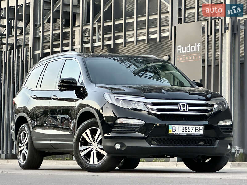 Внедорожник / Кроссовер Honda Pilot 2017 в Киеве