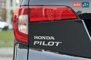 Внедорожник / Кроссовер Honda Pilot 2017 в 