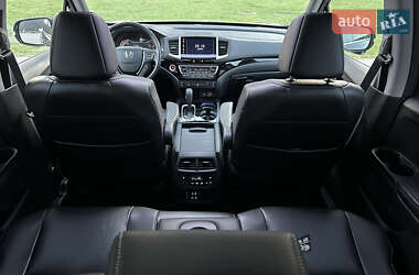 Внедорожник / Кроссовер Honda Pilot 2017 в 