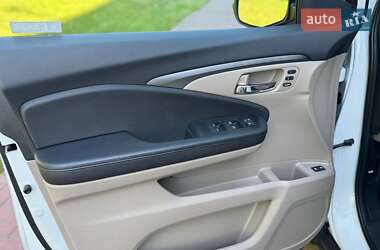 Внедорожник / Кроссовер Honda Pilot 2021 в 