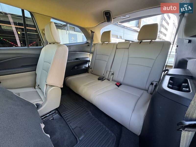 Позашляховик / Кросовер Honda Pilot 2021 в Києві фото 29 Позашляховик / Кросовер Honda Pilot 2021 в Києві