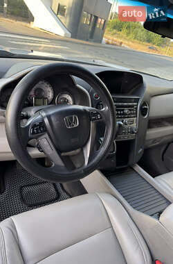 Внедорожник / Кроссовер Honda Pilot 2012 в 