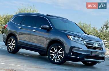 Внедорожник / Кроссовер Honda Pilot 2020 в 