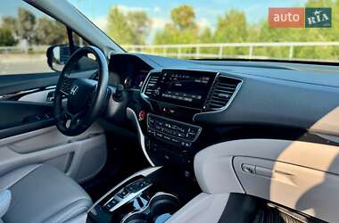 Внедорожник / Кроссовер Honda Pilot 2020 в 