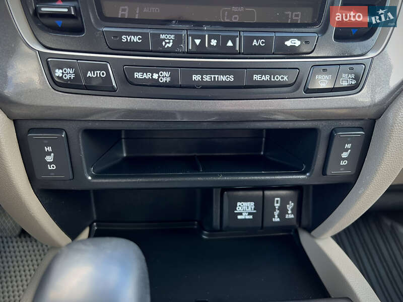 Внедорожник / Кроссовер Honda Pilot 2017 в Киеве фото 34 Внедорожник / Кроссовер Honda Pilot 2017 в Киеве