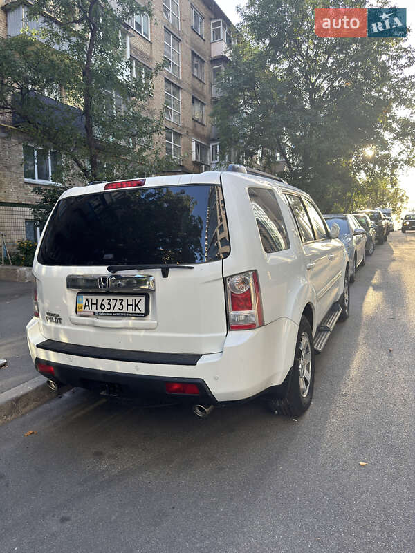 Внедорожник / Кроссовер Honda Pilot 2011 в Киеве