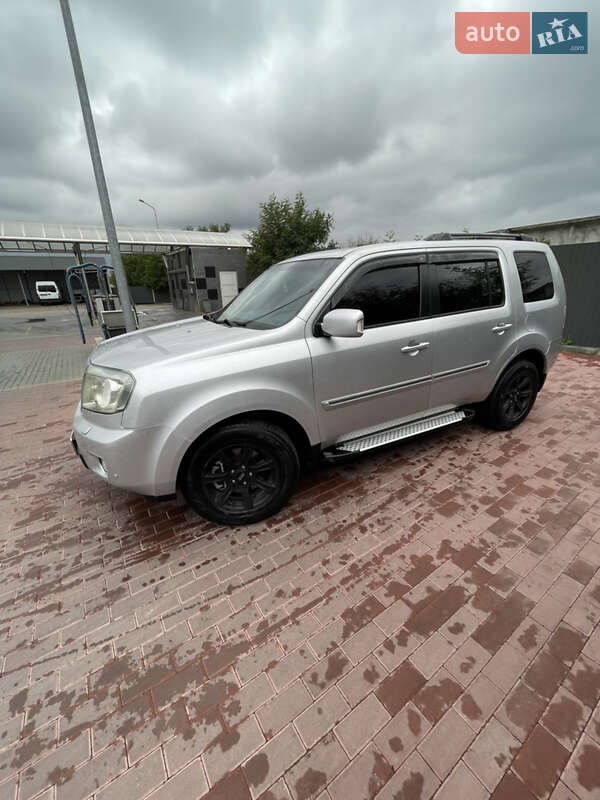Внедорожник / Кроссовер Honda Pilot 2008 в Сарнах
